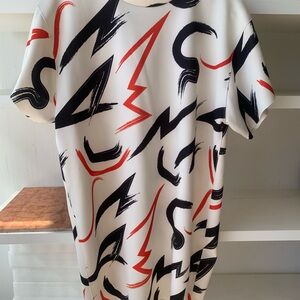Zara Neopreen Abstract Patterned White T-Shirt Dress Size M